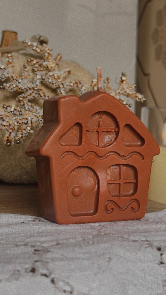 Gingerbread House candle