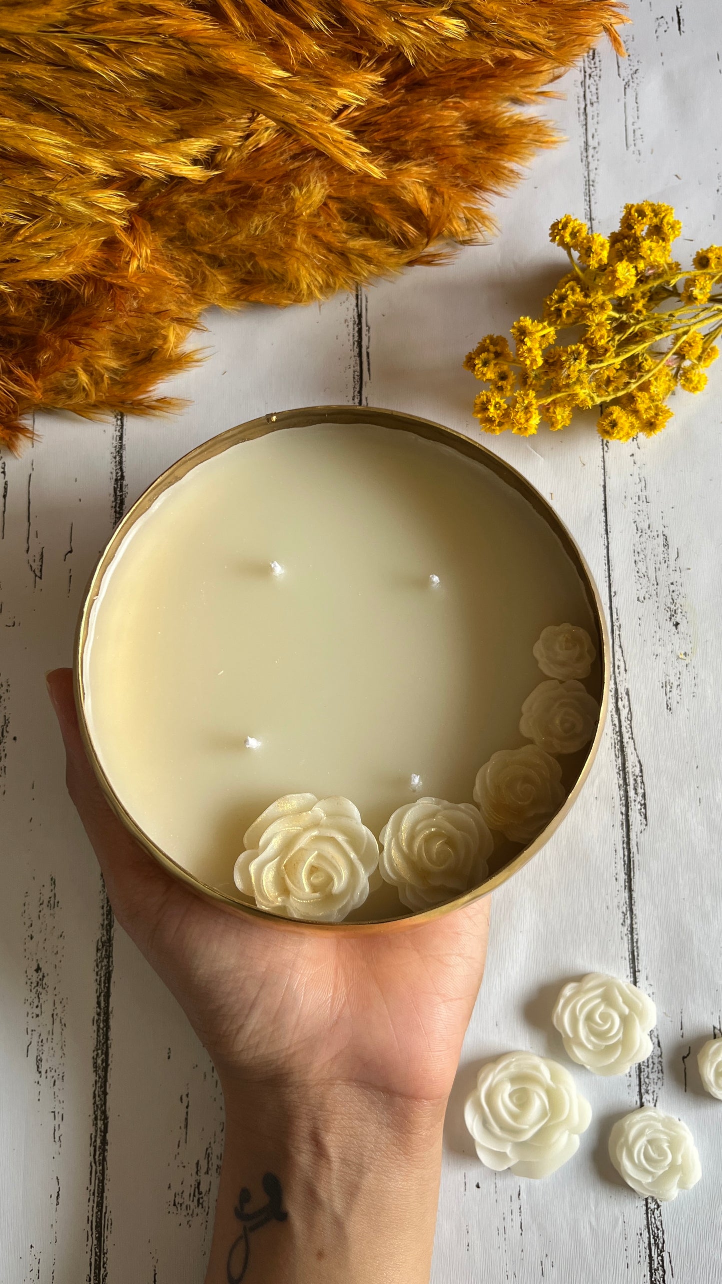 Urli Candle